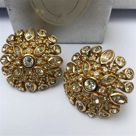 christian dior vintage earrings|christian mise en Dior earrings.